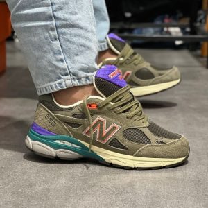 کتونی نیوبالانس New Balance 990 بارکددار ویتنام سایز 37 تا 45